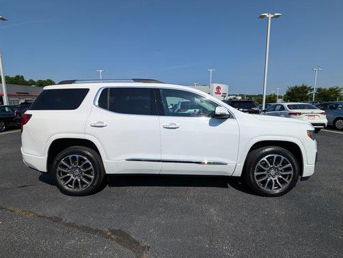 2021 GMC Acadia Denali