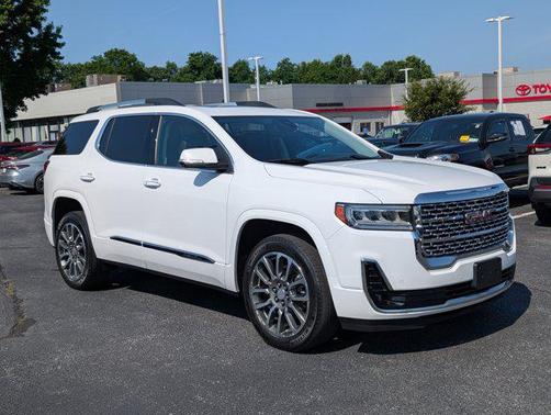 2021 GMC Acadia Denali