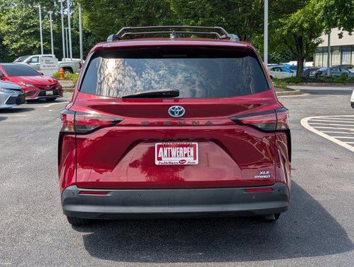 2021 Toyota Sienna XLE 7 Passenger