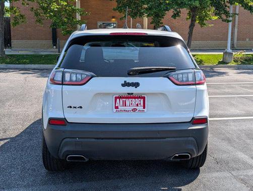2020 Jeep Cherokee Altitude