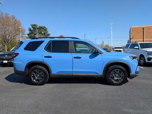 2023 Honda Pilot AWD TrailSport