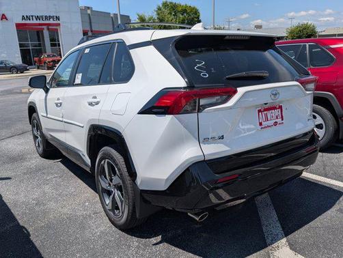 2025 Toyota RAV4 Hybrid SE