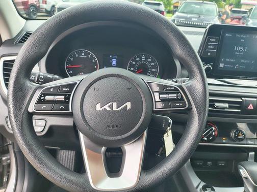 2023 Kia Seltos LX