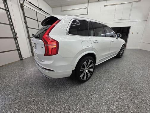 2021 Volvo XC90 T6 Inscription