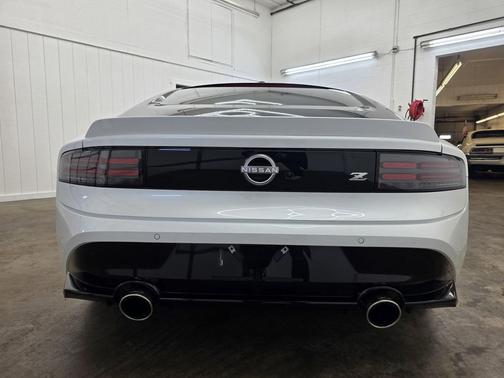 2024 Nissan Z Performance Auto