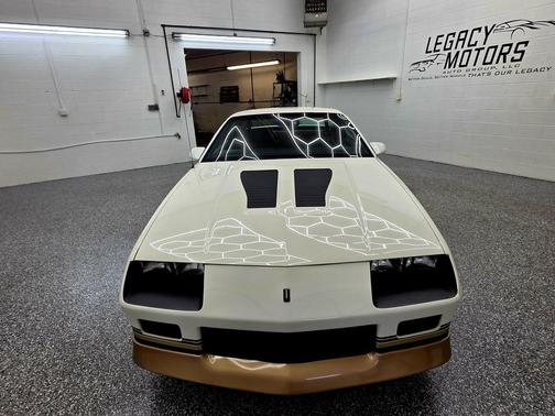 1985 Chevrolet Camaro Sport