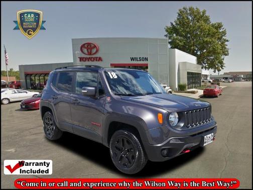 Photo 1 of 25 of 2018 Jeep Renegade Trailhawk