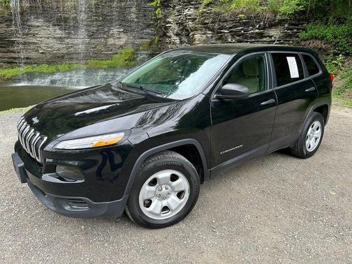 2017 Jeep Cherokee Sport