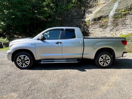 2010 Toyota Tundra Grade