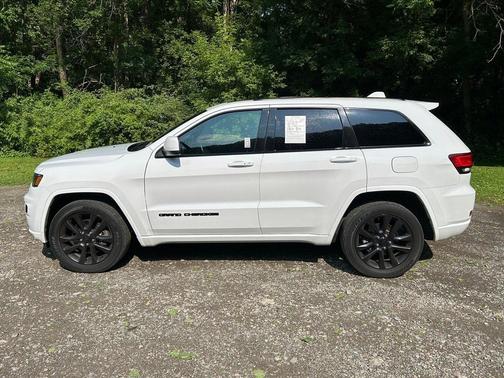 2021 Jeep Grand Cherokee Laredo X