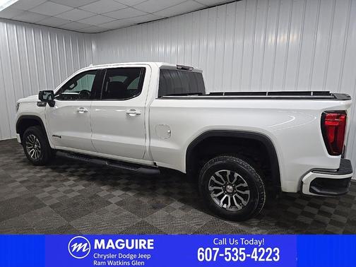 White 2019 GMC Sierra 1500 AT4