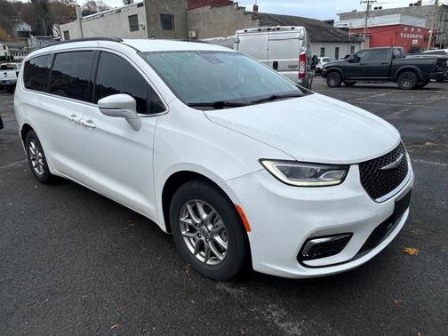 2021 Chrysler Pacifica Touring