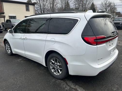 2021 Chrysler Pacifica Touring