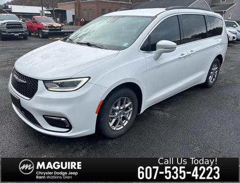 2021 Chrysler Pacifica Touring