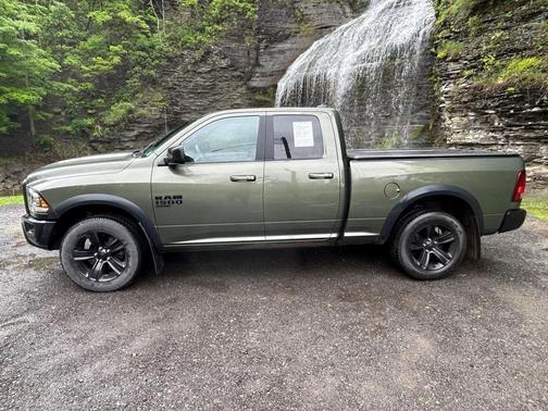2021 RAM 1500 Classic SLT