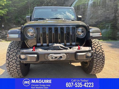 Black Clearcoat 2020 Jeep Gladiator Rubicon