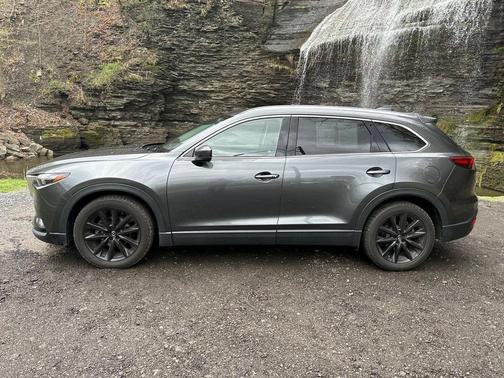 2022 Mazda CX-9 Touring Plus