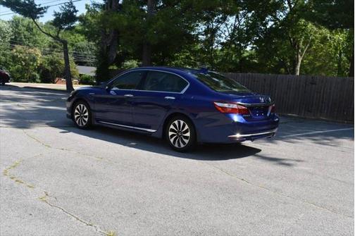 2017 Honda Accord Hybrid Touring