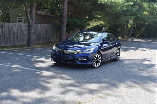 2017 Honda Accord Hybrid Touring