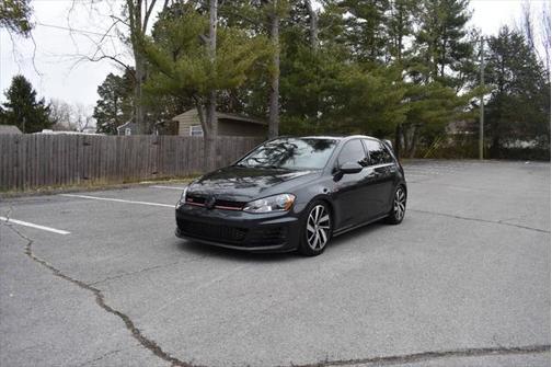 2017 Volkswagen Golf GTI 2.0T S 4-Door