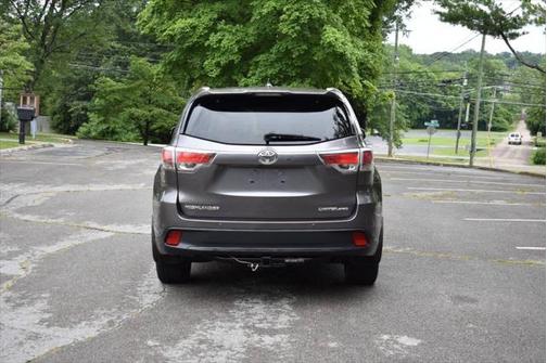 2014 Toyota Highlander Limited Platinum
