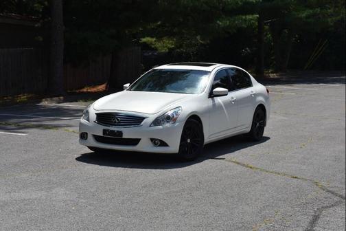 2013 INFINITI G37x Base