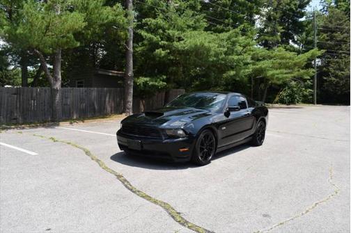 2011 Ford Mustang GT Premium