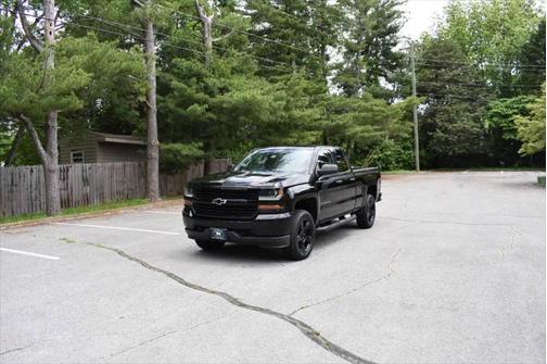 2017 Chevrolet Silverado 1500 Custom