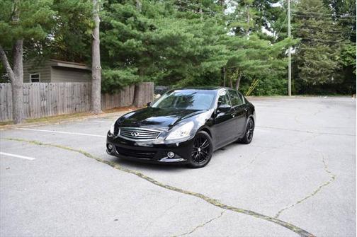 2013 INFINITI G37 Journey