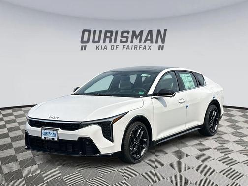 2025 Kia K4 GT-Line Turbo