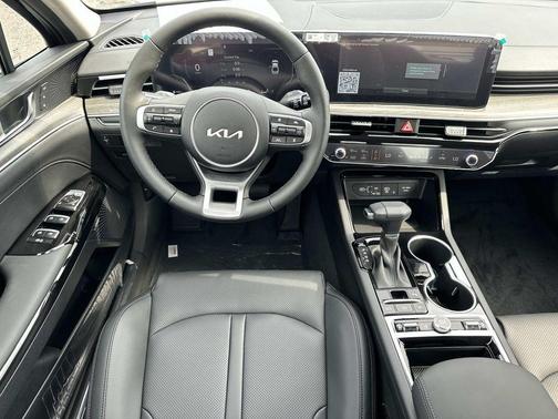 2026 Kia K5 EX