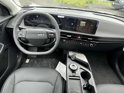 2025 Kia EV6 Wind