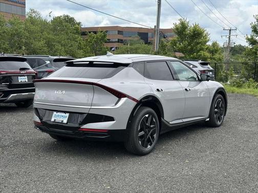 2025 Kia EV6 Wind