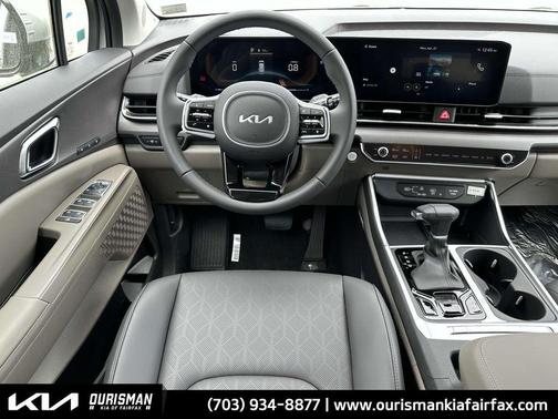 2025 Kia Carnival EX