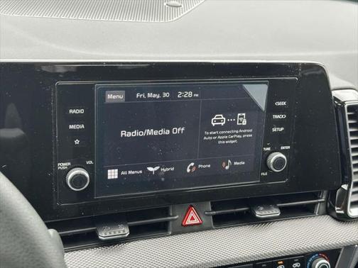 2025 Kia Sportage Hybrid LX