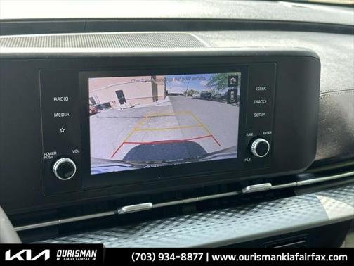 2022 Kia Carnival LXS
