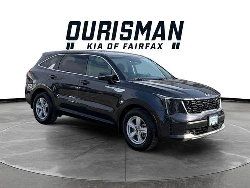 2025 Kia Sorento LX