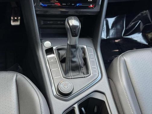 2022 Volkswagen Tiguan 2.0T SE R-Line Black 4MOTION