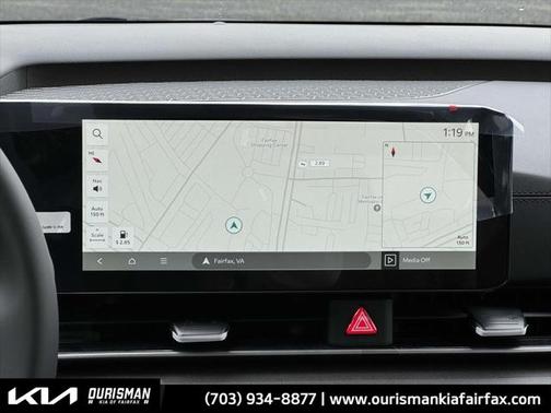 2025 Kia Carnival EX