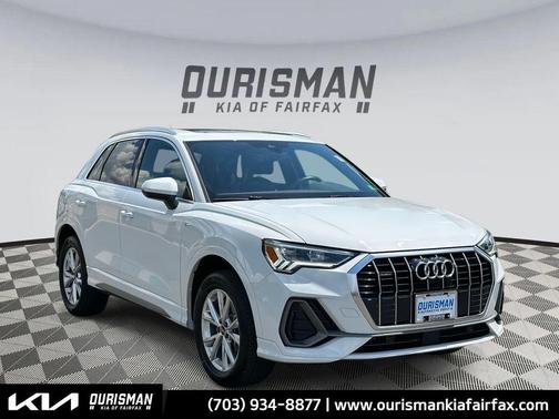 2024 Audi Q3 Premium 45 TFSI S line quattro Tiptronic
