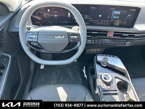 2025 Kia EV6 Wind