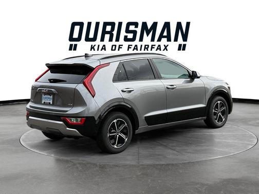 2025 Kia Niro SX