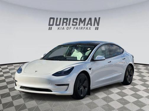 2021 Tesla Model 3 Standard Range Plus