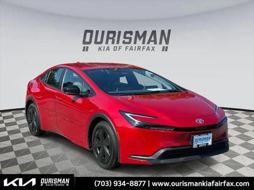 2023 Toyota Prius LE