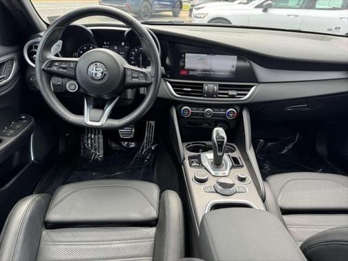 2022 Alfa Romeo Giulia Ti