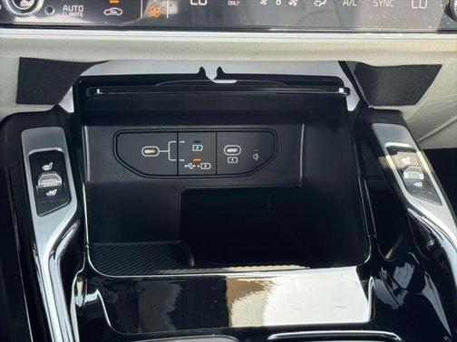 2025 Kia Sorento Hybrid SX Prestige