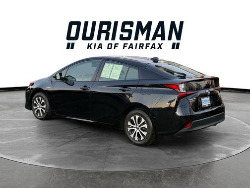 2022 Toyota Prius XLE