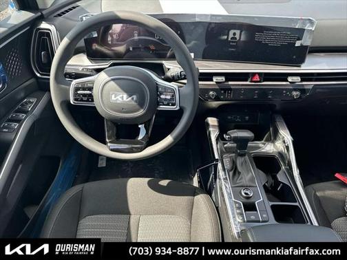 2025 Kia Sorento LX