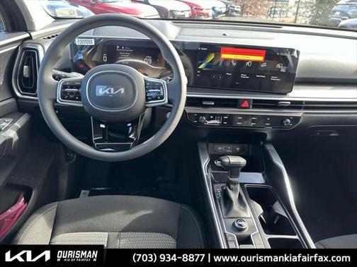 2025 Kia Sorento LX