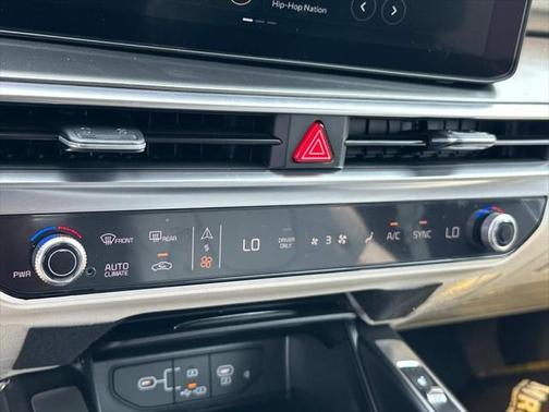 2025 Kia Sorento Hybrid S